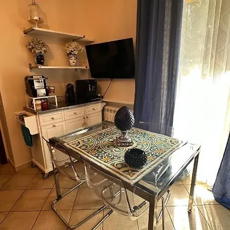 La Pigna Blu Lägenhet *