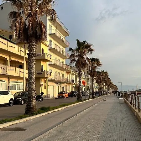 Lägenhet La Pigna Blu