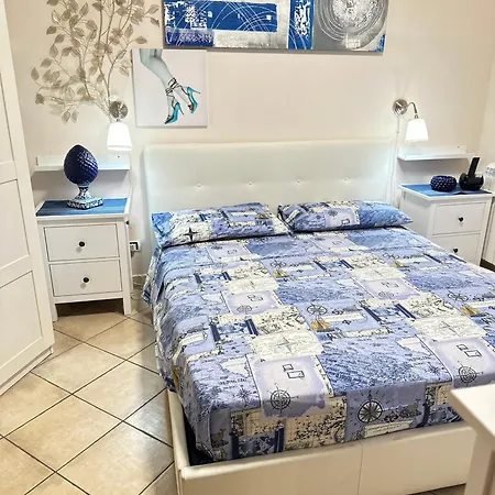 Lägenhet La Pigna Blu Capo dʼOrlando